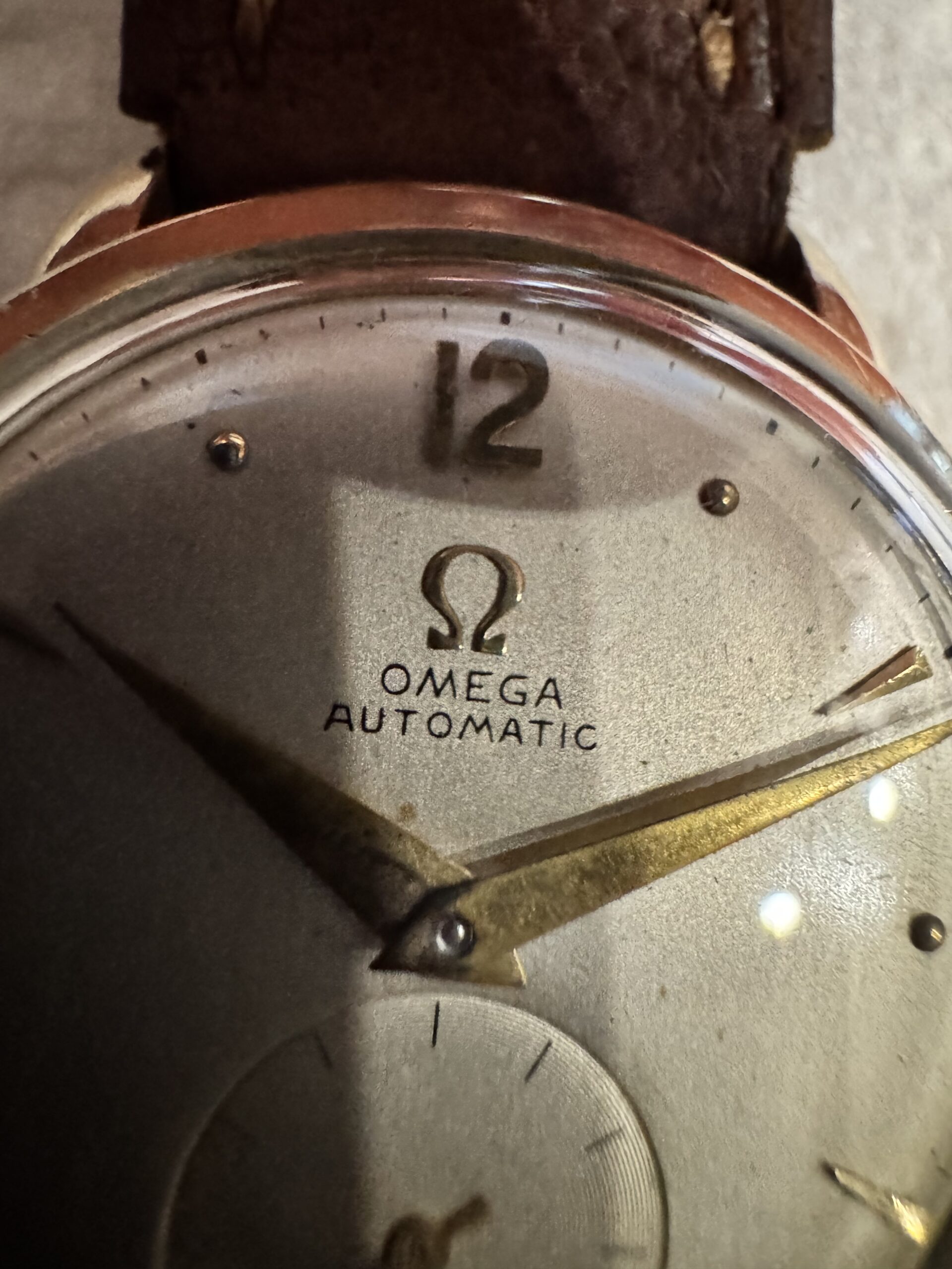 Seductive Omega Genève Bumper Automatic - Image 13