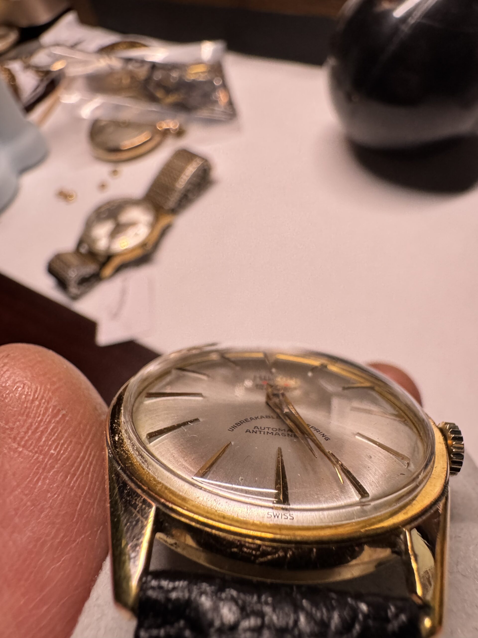 Hilton Automatic wristwatch 17 Jewels Swiss - Image 5