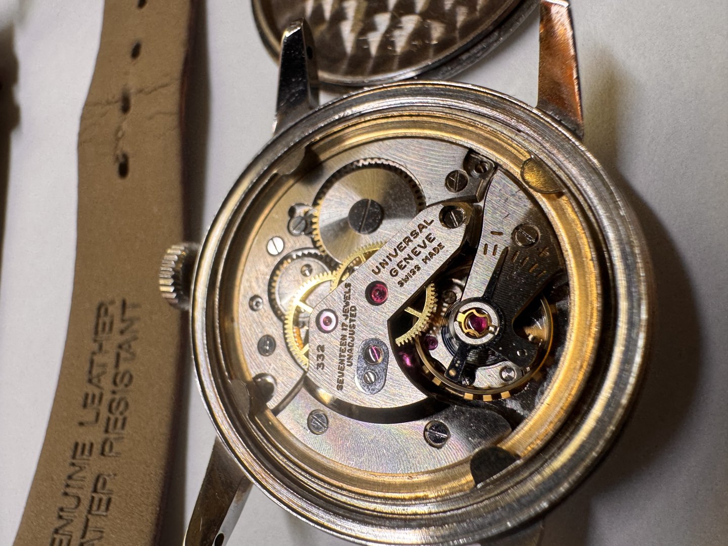 Swiss Craftsmanship: Universal Geneve Watch - Image 4